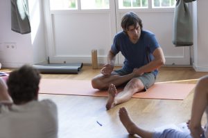 Grischa Downward Dog Assist